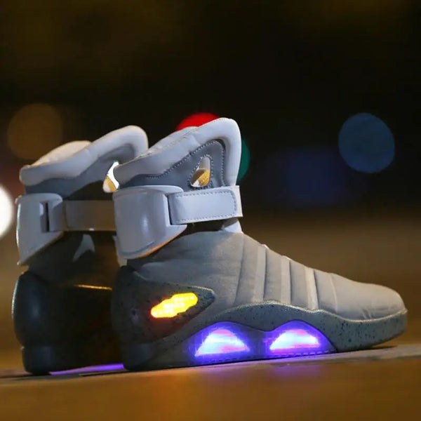 Skateboarding Shoes USB Rechargeable Glowing Shoes