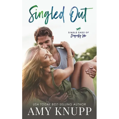 Singled Out: A Forbidden Love Single Dad Romance - Paperback
