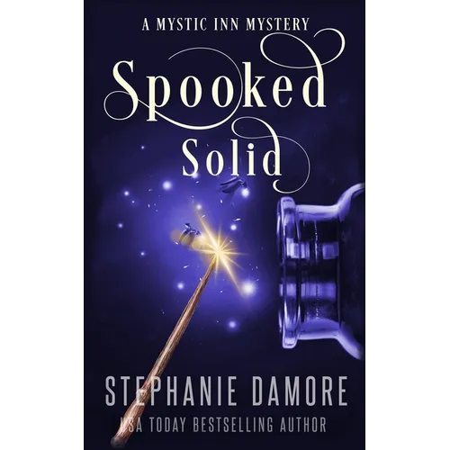 Spooked Solid: A Paranormal Cozy Mystery - Paperback